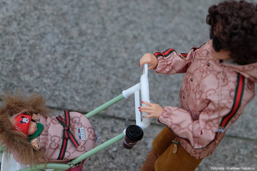 Ну и кто пойдёт гулять с ребенком (фото 3)