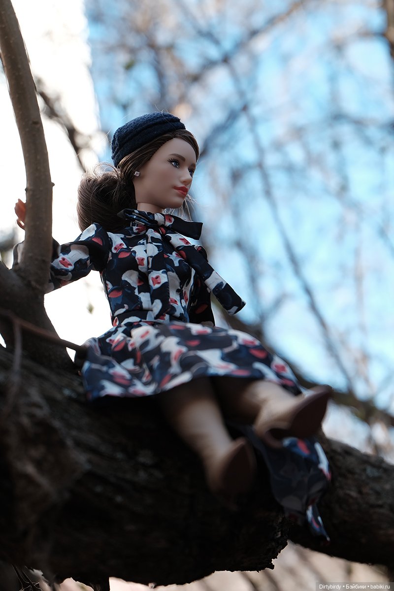 Погуляем в новом платье — Куклы Barbie (Барби): Looks