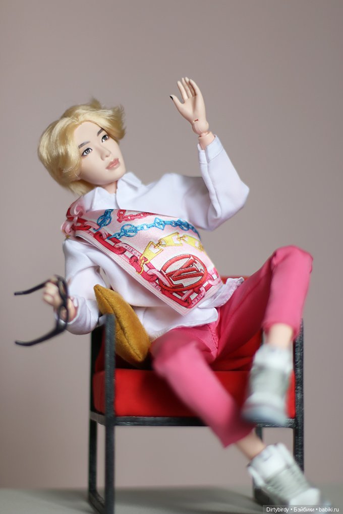 Подборка самых известных аутфитов Феликса Обитсу | Бэйбики Подборка самых известных аутфитов Феликса Обитсу