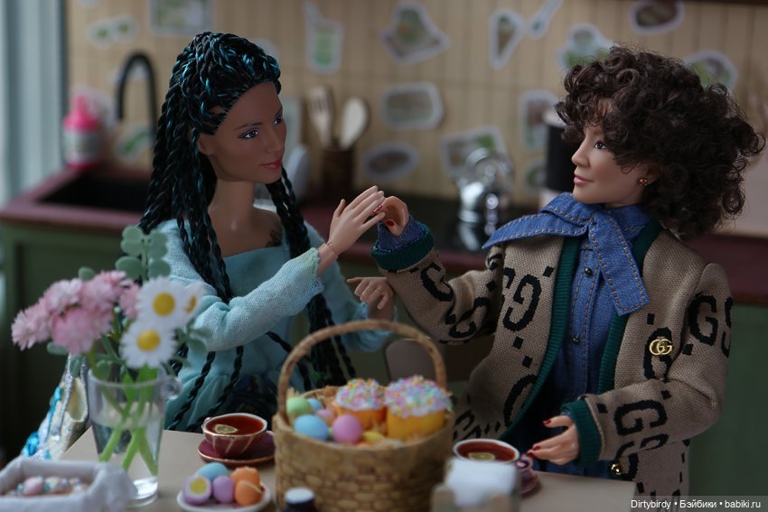 Когда в общаге гости. Распаковка подарков и кукловстреча (фото 10)