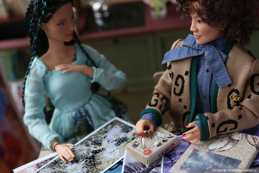 Когда в общаге гости. Распаковка подарков и кукловстреча