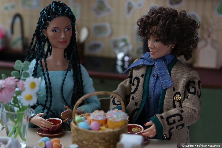 Когда в общаге гости. Распаковка подарков и кукловстреча (фото 9)