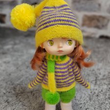 Маленькая Монст. Monst в образе гномика.