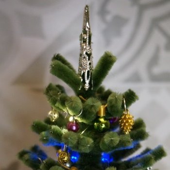 Как устроена елочка, или не совсем МК