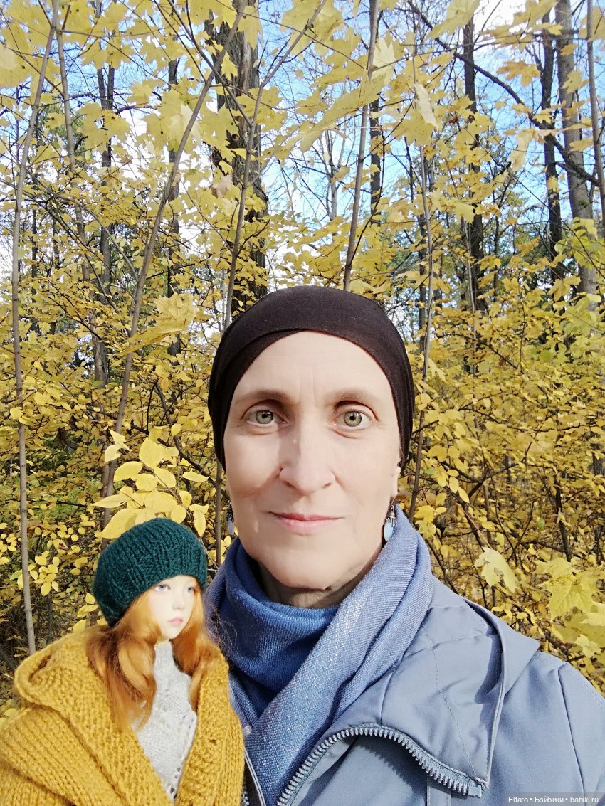 Осенняя девочка в осеннем парке (фото 3)