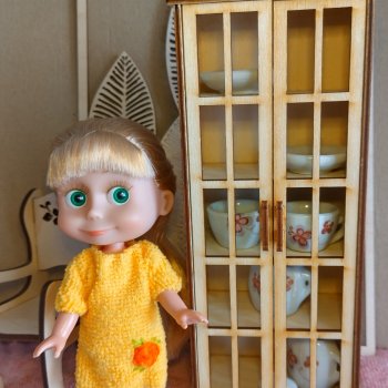 Шкаф-сервант