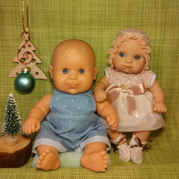 Пупсы у ёлочки 🎄