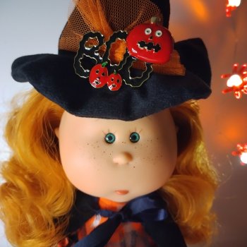 Маленькая Мия и её профессиональный праздник