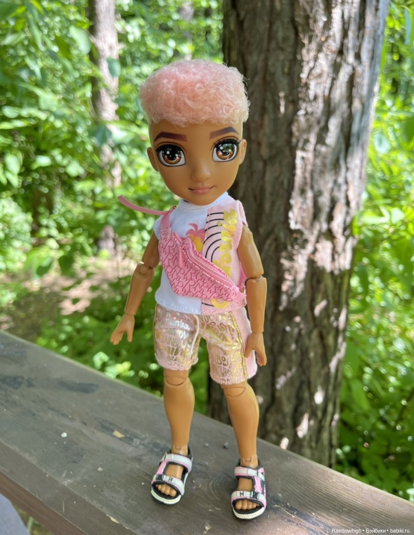 Небольшая прогулка по лесу