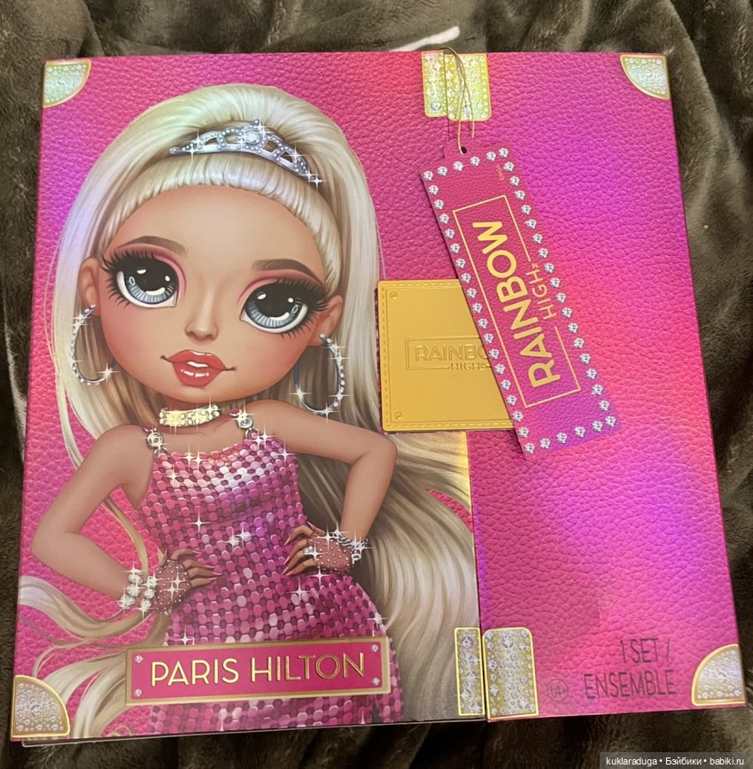 Новогоднее чудо Пэрис Хилтон