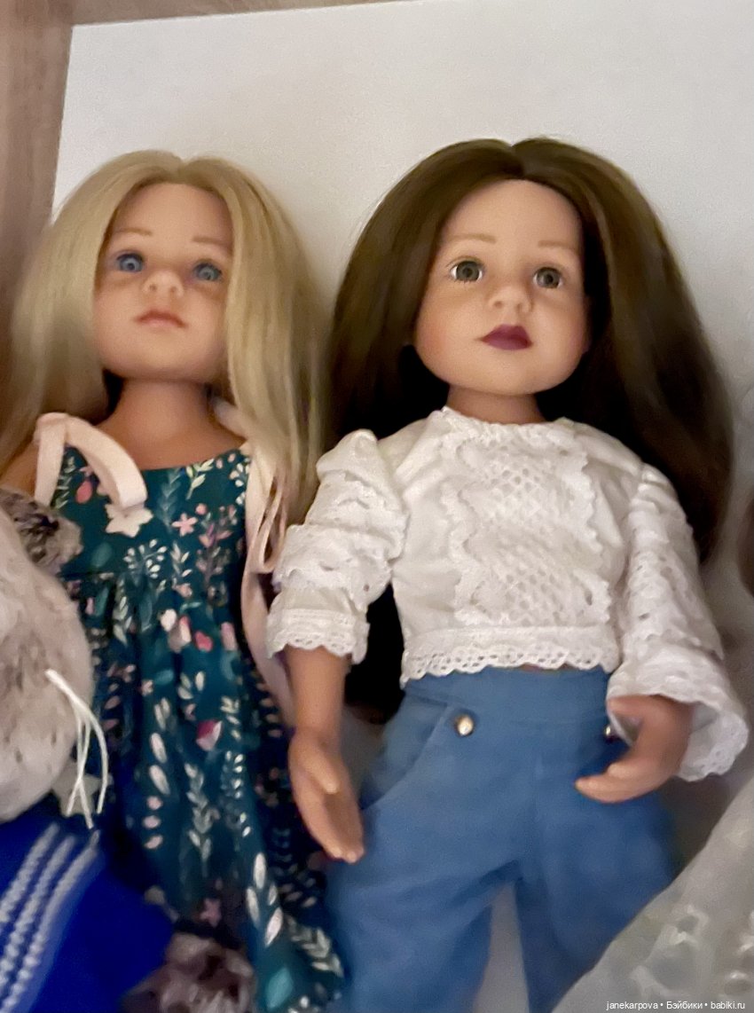 Из жизни Барри и Лены — Коллекции игровых кукол (Playline): фото полок (фото 2)