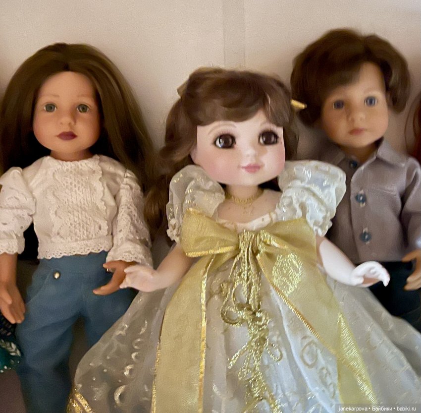 Из жизни Барри и Лены — Коллекции игровых кукол (Playline): фото полок (фото 4)