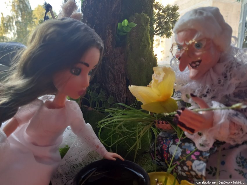 Ведьма и ее внученька — Зарисовки из кукольной жизни: фотоистории