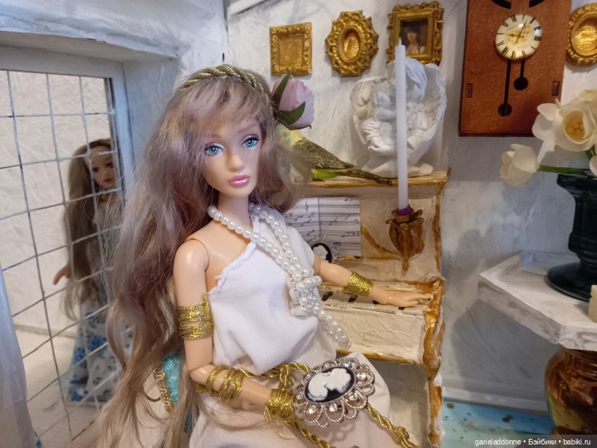 Очень приятно, царица — Зарисовки из кукольной жизни: фотоистории