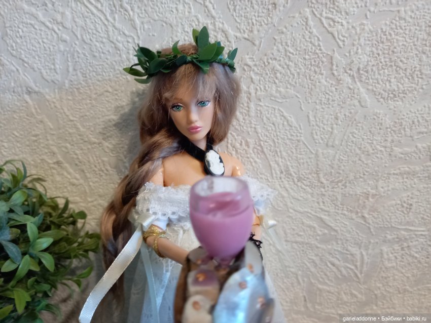 Бокал вина — Зарисовки из кукольной жизни: фотоистории