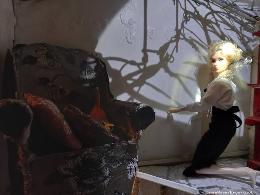 Тени старого дома — Румбоксы и кукольные интерьеры: фото