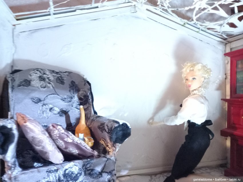 Тени старого дома — Румбоксы и кукольные интерьеры: фото