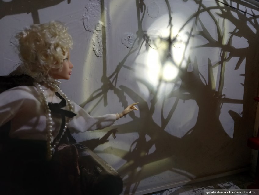 Тени старого дома — Румбоксы и кукольные интерьеры: фото