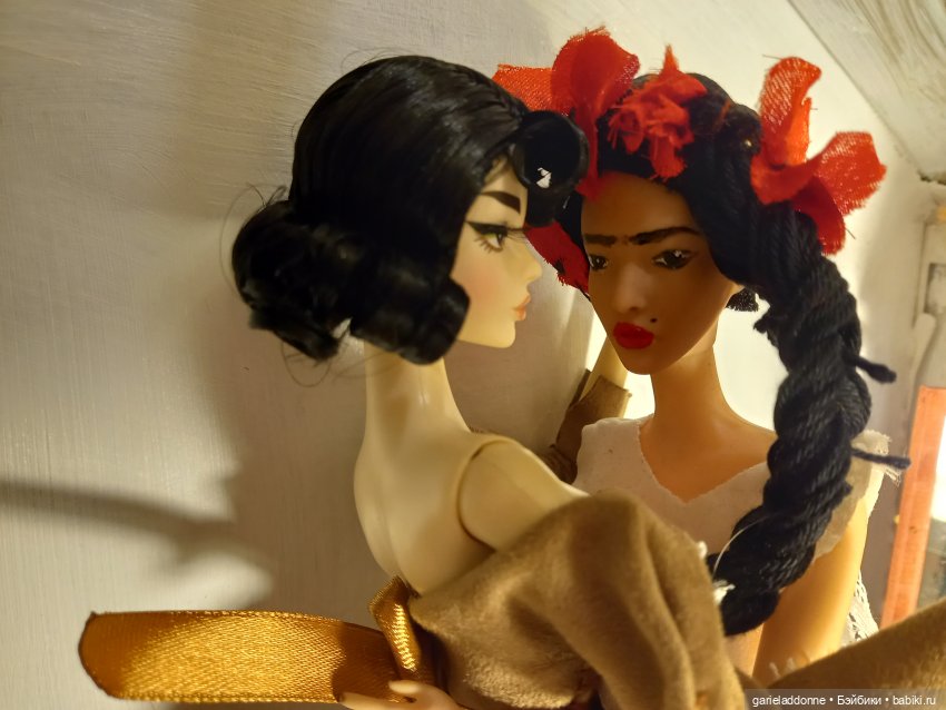 Не ждали — Зарисовки из кукольной жизни: фотоистории