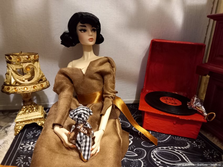 Не ждали — Зарисовки из кукольной жизни: фотоистории