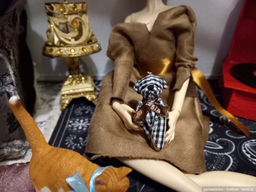 Не ждали — Зарисовки из кукольной жизни: фотоистории