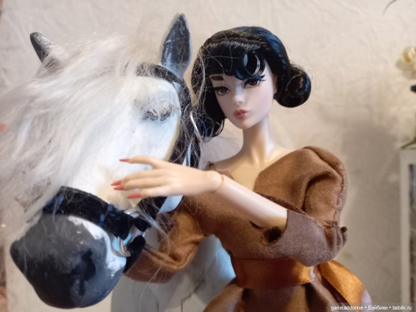 Купи живого друга — Культура