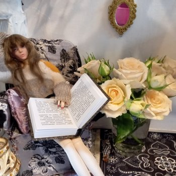 Заспанная Кора