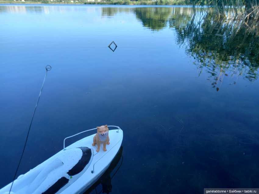 В лодке, не считая собаки | Бэйбики В лодке, не считая собаки