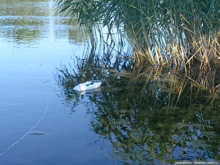 В лодке, не считая собаки | Бэйбики В лодке, не считая собаки
