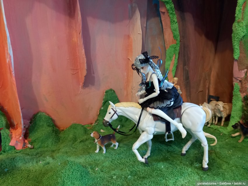 Луна и ее киты — Зарисовки из кукольной жизни: фотоистории