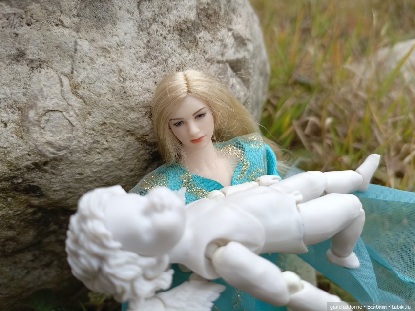 Падение Предвестника — Зарисовки из кукольной жизни: фотоистории