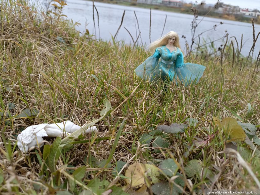 Падение Предвестника — Зарисовки из кукольной жизни: фотоистории