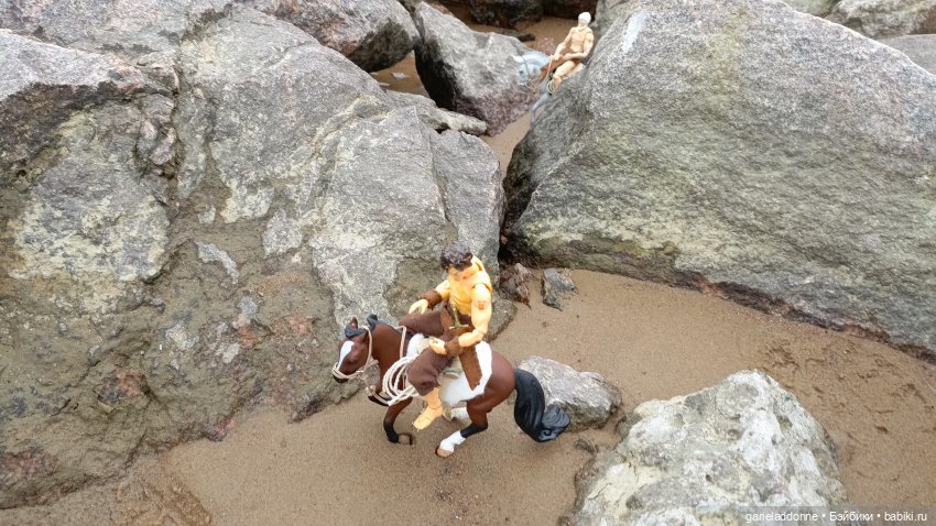 Костяные свистки 3 часть — Зарисовки из кукольной жизни: фотоистории