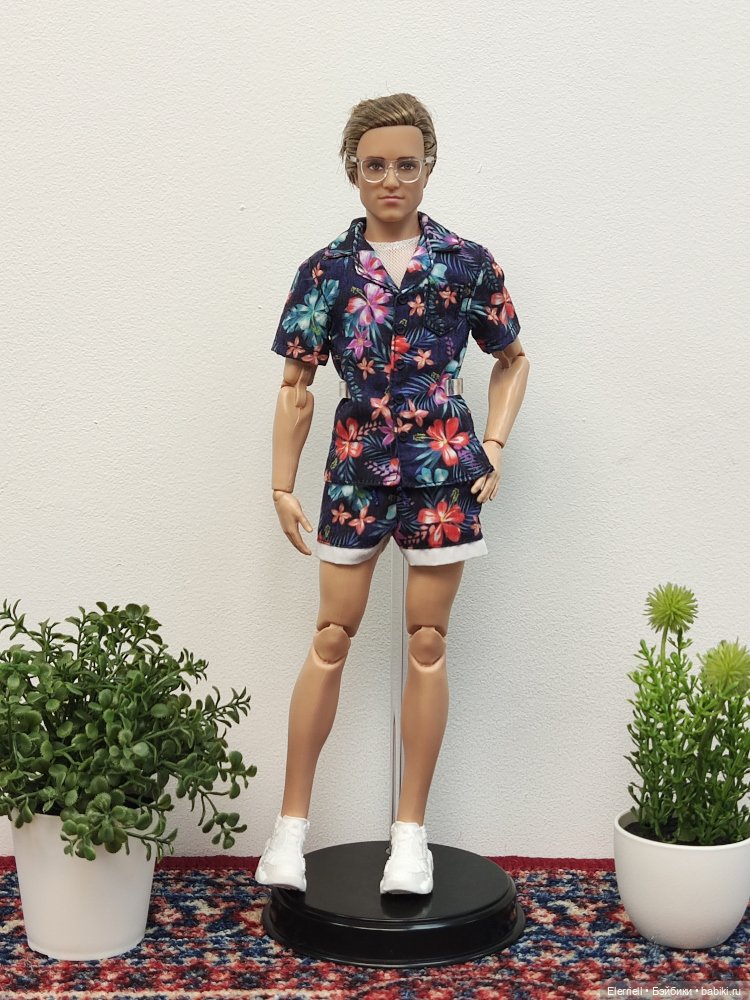 Знакомство с 1:6 | Бэйбики Знакомство с 1:6 — Куклы Barbie (Барби): Looks (фото 3)