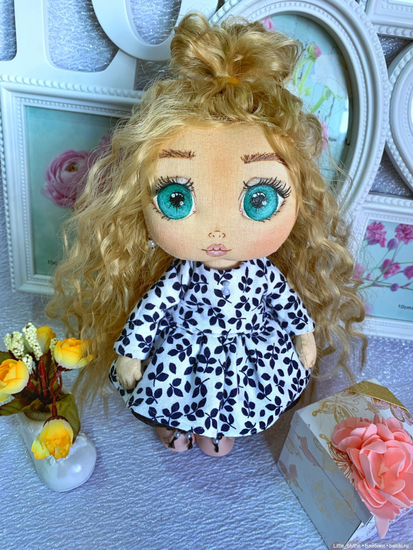 Продолжение 🤗Мои текстильки с рисованным личиком