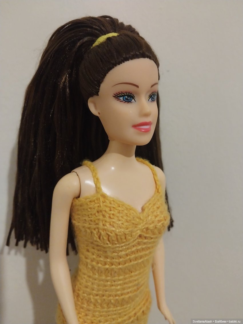 Ремонт нескольких кукол (волосы, выведение пятен, новая одежда)