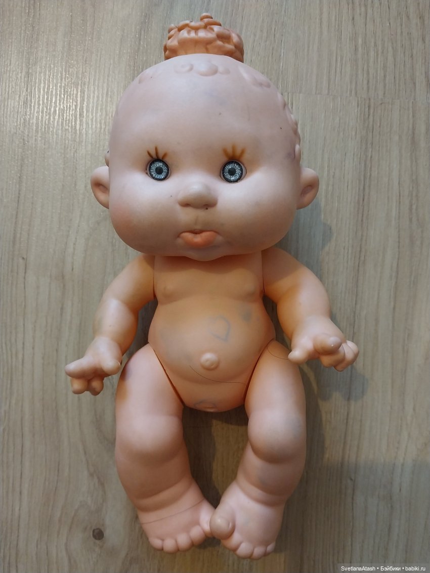 Ремонт нескольких кукол (волосы, выведение пятен, новая одежда) (фото 6)