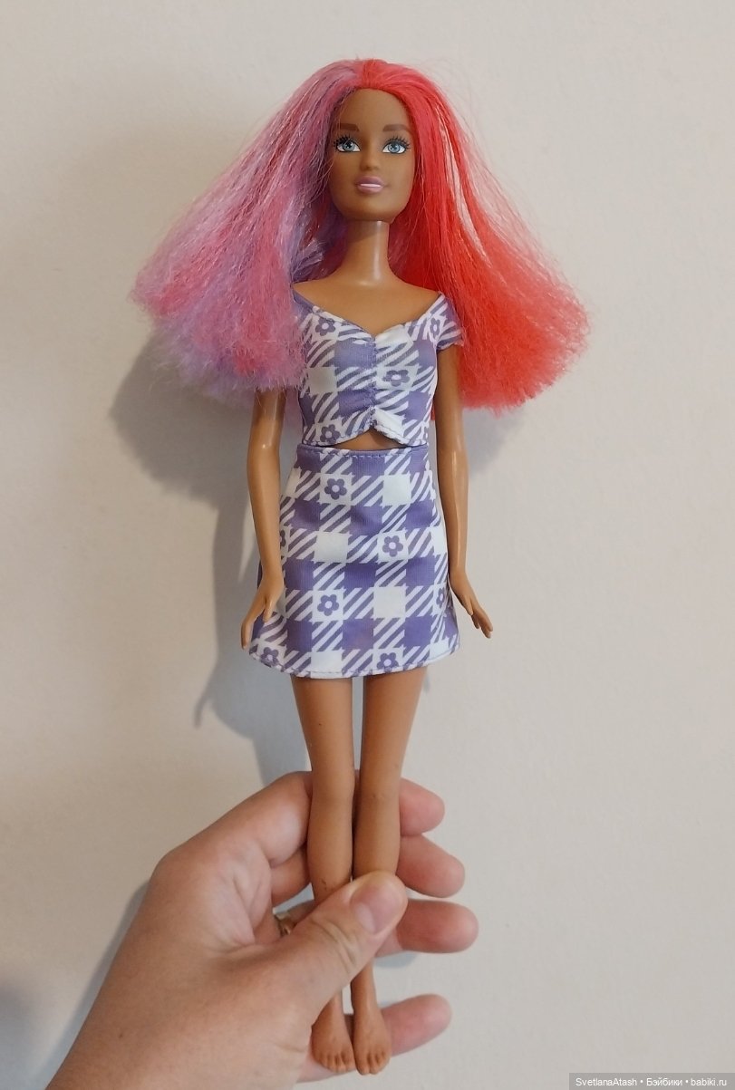 Смена тел у нескольких Барби (фото 2)