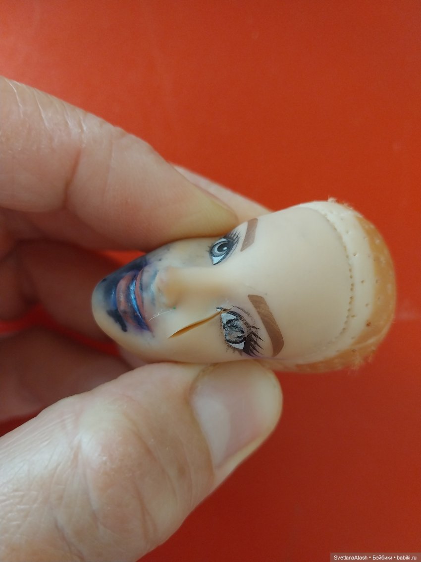 Смена тел у нескольких Барби