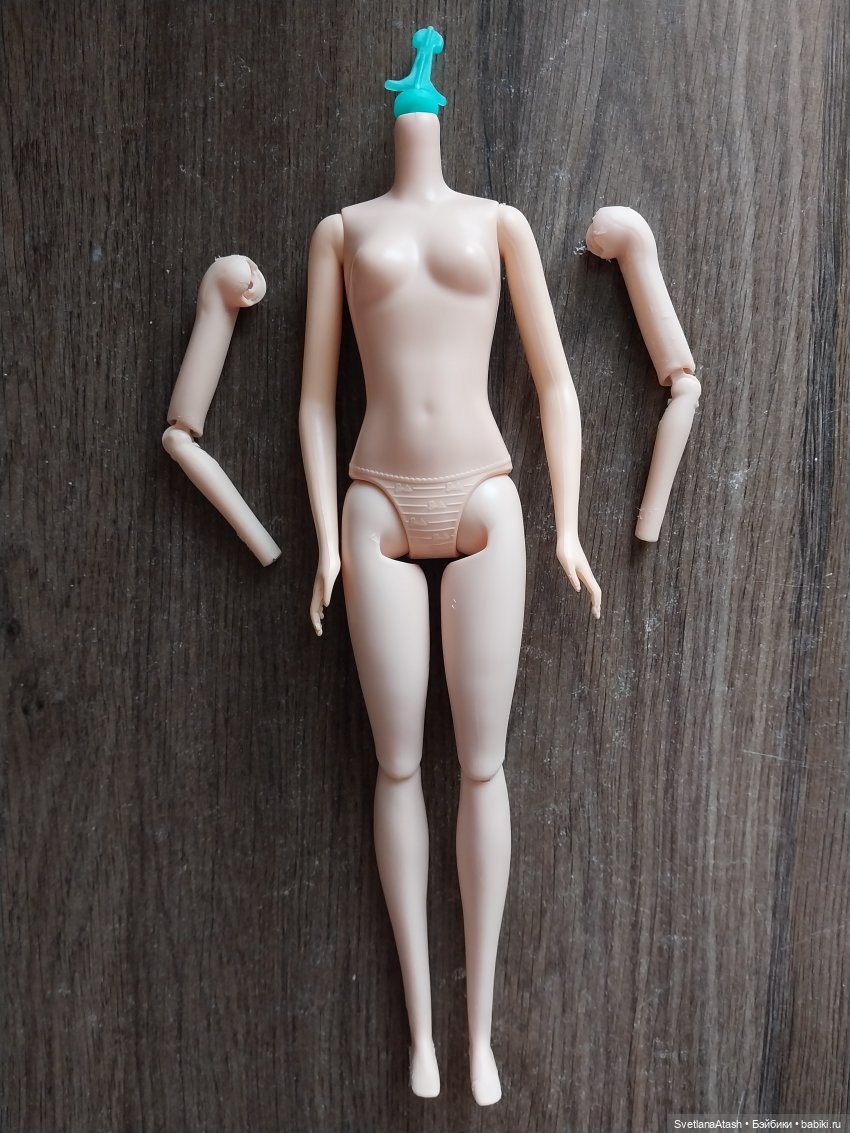 Смена тел у нескольких Барби