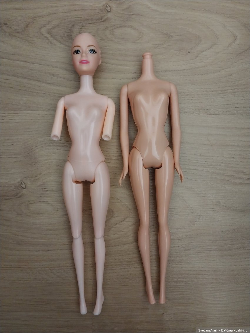 Куклы дочек подруги приходили лечиться + выкройка брюк и безрукавной блузки на куклу Hasbro Super girls