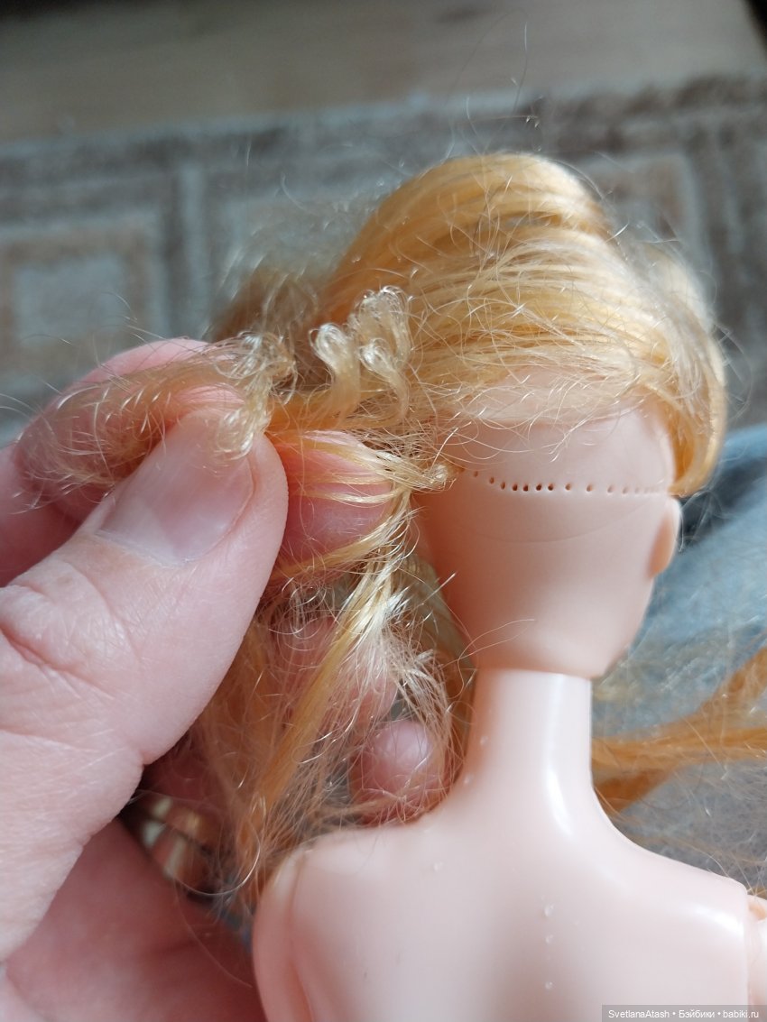 Куклы дочек подруги приходили лечиться + выкройка брюк и безрукавной блузки на куклу Hasbro Super girls