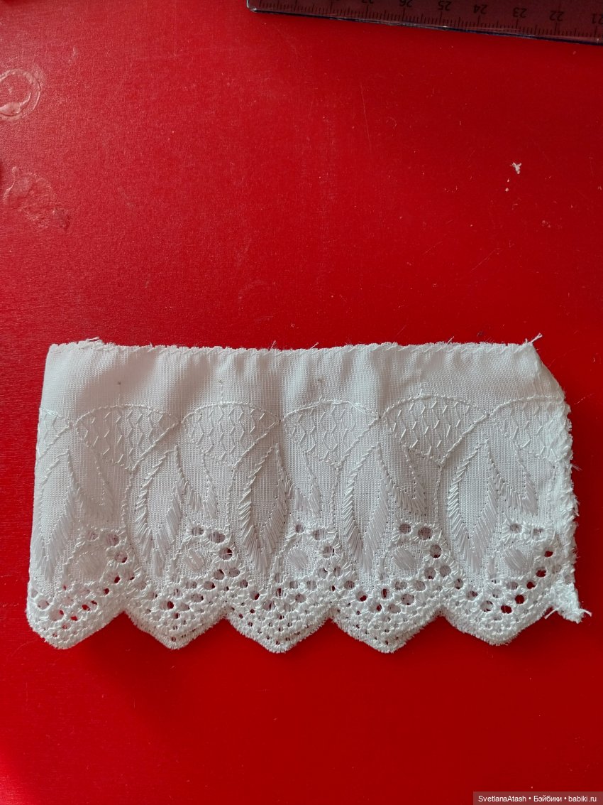 Простое платье для небольших кукол (фото 3)