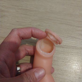 Ремонт руки куклы