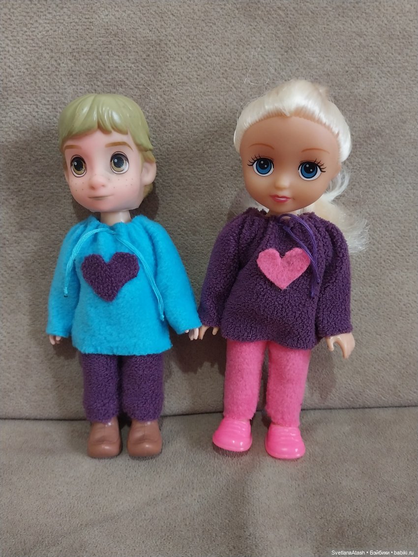 Как сшить простую кофту для кукол (фото 6)