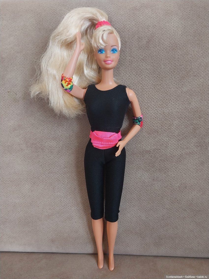 Две плюс одна, которых в топик объединило платье