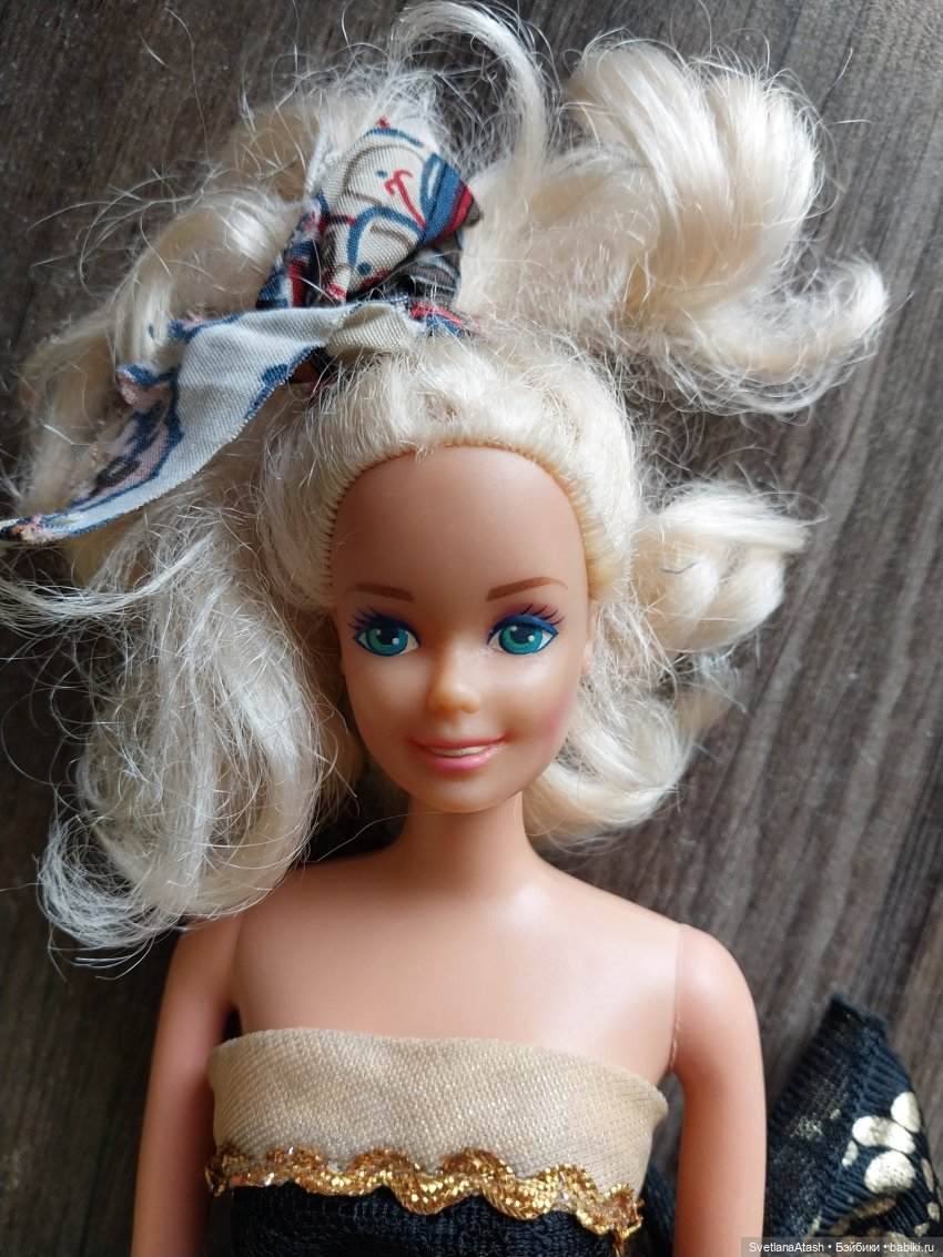 Две плюс одна, которых в топик объединило платье