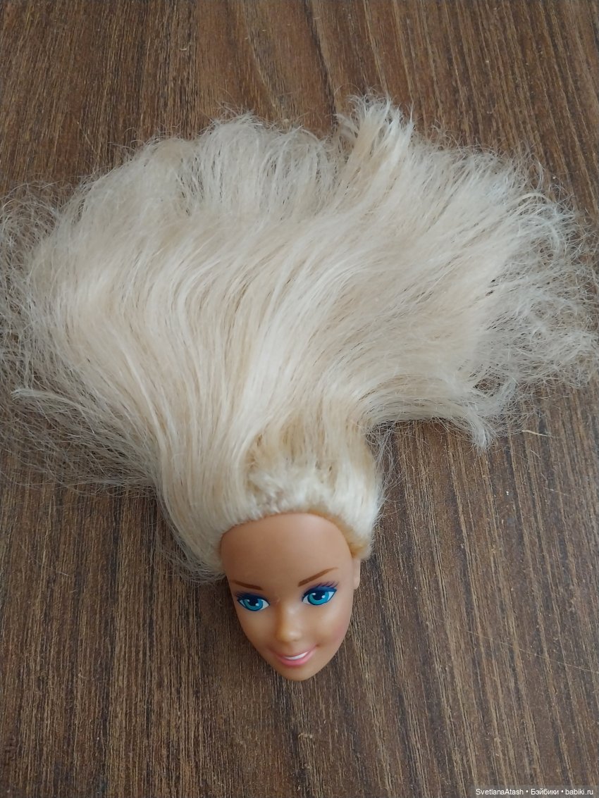 Две плюс одна, которых в топик объединило платье