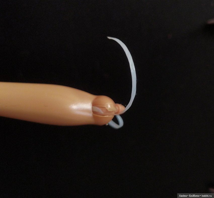 Чиним локтевой шарнир у Барби (фото 3)