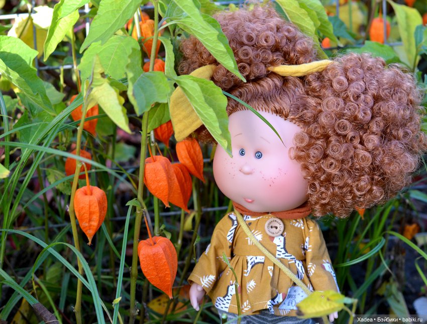 Уж небо осенью дышало, и Мия средь листвы гуляла | Бэйбики Уж небо осенью дышало, и Мия средь листвы гуляла (фото 3)